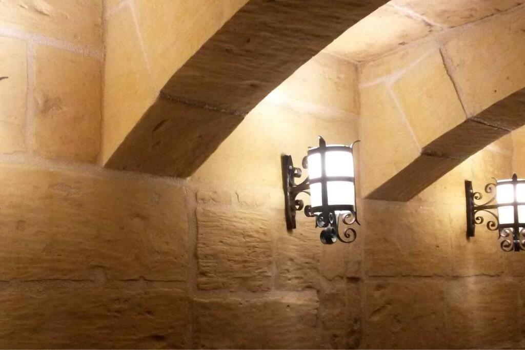 Cozy Corner House In Valletta - Authentic! Bagian luar foto