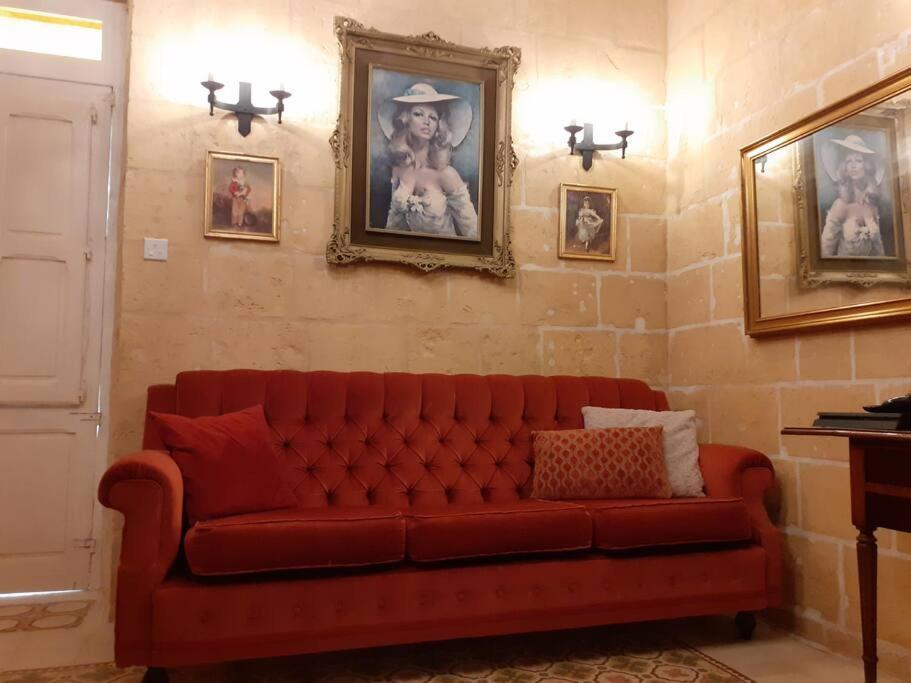 Cozy Corner House In Valletta - Authentic! Bagian luar foto