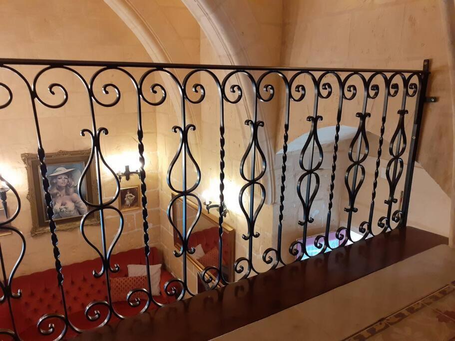 Cozy Corner House In Valletta - Authentic! Bagian luar foto