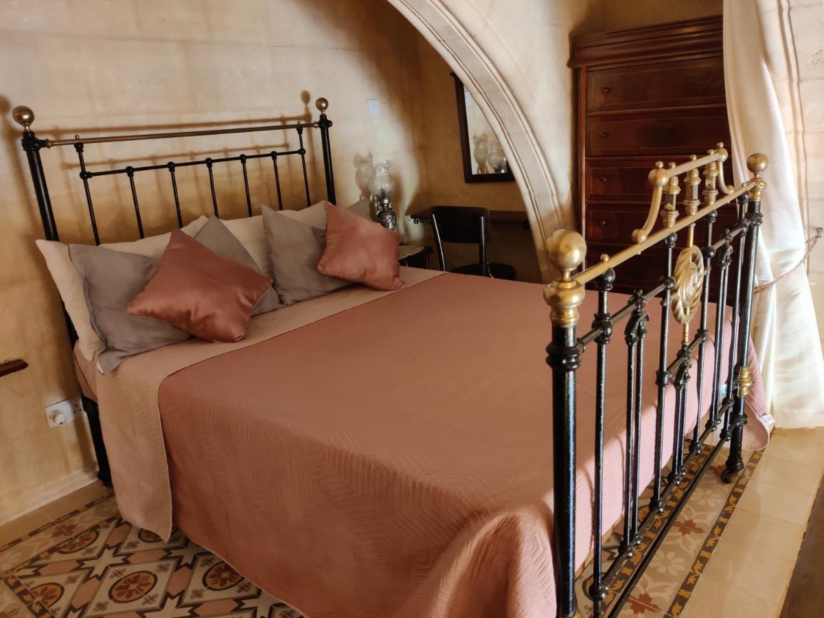 Cozy Corner House In Valletta - Authentic! Bagian luar foto